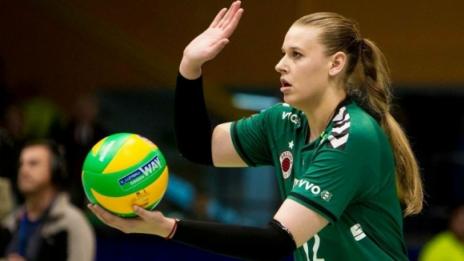 Канадска волейболна националка подписа с Марица