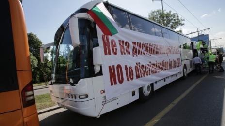 Край на протестите: Превозвачите се договориха с държавата