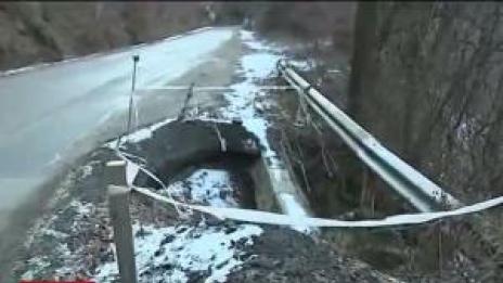 Опасен за живота е пътят за Боровец