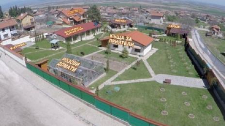 Пак удължиха проверката за имотите на Тодор Попов
