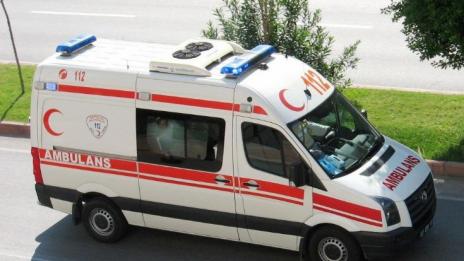 Най-малко 8 загинали и 28 ранени при автобусна катастрофа в Турция