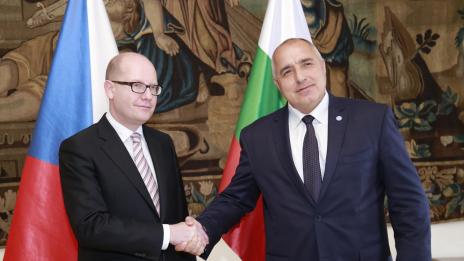 Премиерът призова за общо европейско решение за мигрантите