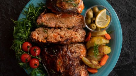Пържен, печен, пълнен – пет вкусотии с шаран за Никулден. Пробвайте ги!