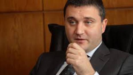 АБВ иска оставката на финансовия министър