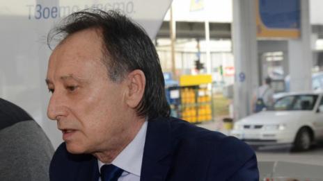 Молби за лечение отлежавали с месеци при Александров