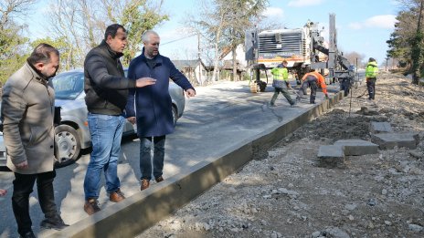 Кметът направи оглед на два инфраструктурни обекта