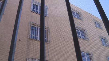 Първият център за бежанци от затворен тип вече е готов