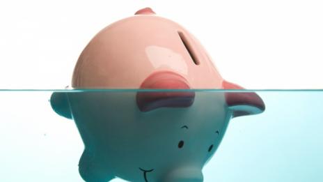 Глобалният дълг удари рекордните 233 трлн. долара