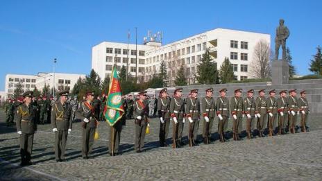 12 курсанти от НВУ „Васил Левски“ ще учат в американски висши военни училища