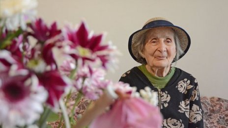 Варненка на 107 г. разкри рецептата си за дълголетие: Имам доверие на всички хора