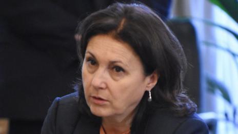 Бъчварова за доброволците: Не отхвърляме помощта!
