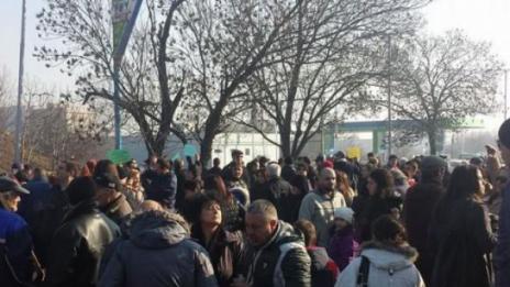 Миньори блокират пътя Бургас - Слънчев бряг