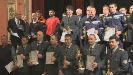 Избраха пожарникар на годината за 2017 г.