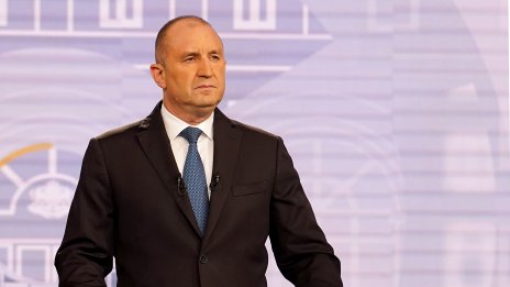 48-ият парламент спира на 3-и февруари