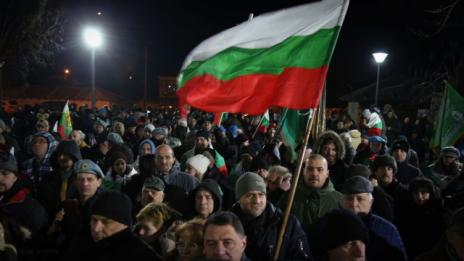 Изписаха командоса, който беше пребит от роми във Войводиново