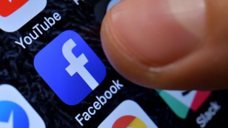 Зукърбърг ще "ремонтира" Facebook