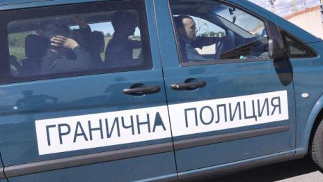 Спипаха 24 мигранти в района на летището в Стара Загора