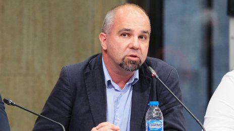 Първан Симеонов: Предизвикателствата за Румен Радев започват сега