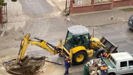 ВиК аварията във варненския кв. "Левски" се оказа по-сложна от очакваното
