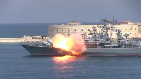 Взриви се кораб, дошъл за ремонт във Варна