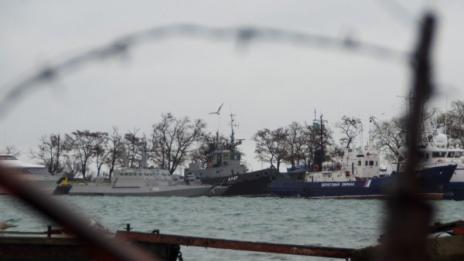 Русия ще прати всички 24 украински моряци в ареста