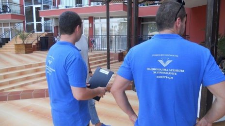 НАП проверява заведения за хранене на длъжници