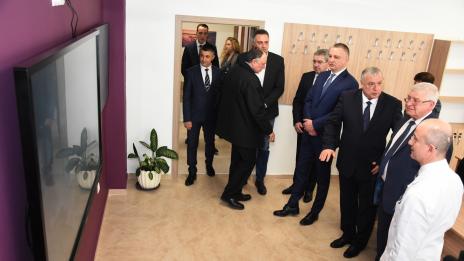 Модернизираха клиниката по неврохирургия в УМБАЛ „Света Марина“