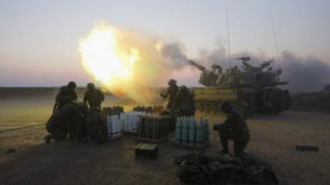 Северна Корея готви план за ракетни удари по американския остров