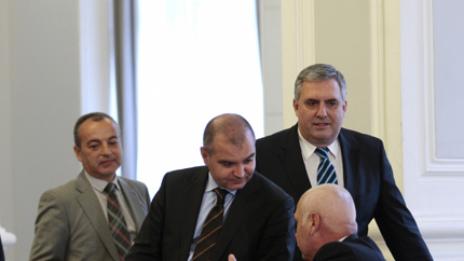 Tристранката не се разбра за минималната работна заплата