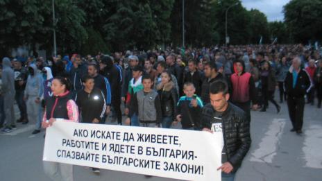Политически и крими сюжети зад боя в Раднево