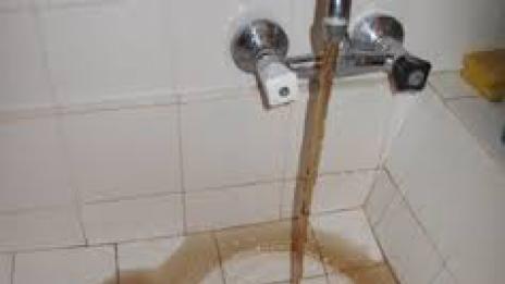 Радиоактивна вода тече по водопровод до Сандански