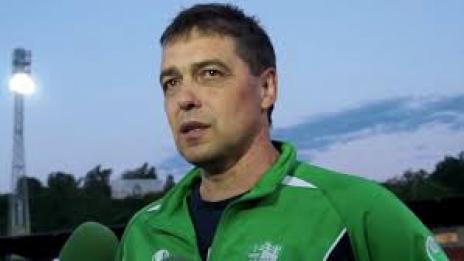 Левски бие шута на Стойчо, Хубчев поема тима