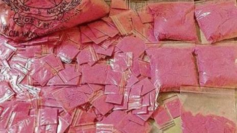 В ски курортите ни тихо ще се сипе... розов смъртоносен кокаин