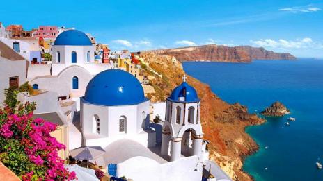 Нов хит: Родни абитуриенти се веселят на остров