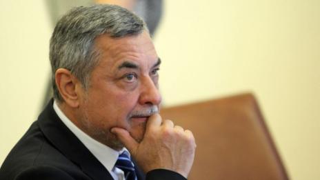 Симеонов защити подалата оставка зам.-мнистърка, иска тя да се върне на поста