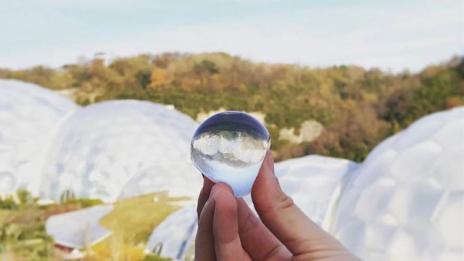 Учени изобретиха ядлива вода 