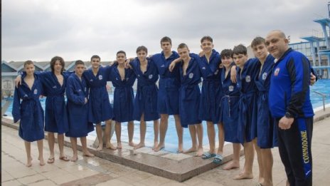 Комодор Варна с три победи от три мача в елитнен турнир при U16