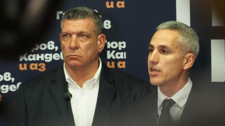 Гюров с двойна преднина пред Йотова сред българите в чужбина