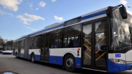 Ремонт променя маршрутите на 3 автобуса във Варна