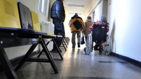 Гавра! Хора не могат с месеци да вземат ТЕЛК, комисиите били без персонал