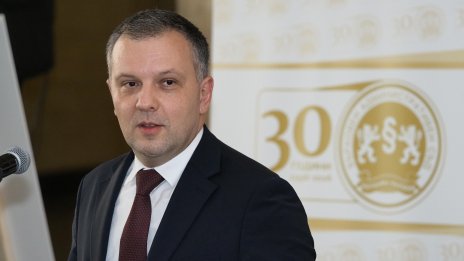 Найденов: Станахме свидетели на кадрови назначения и решения, които не се базират на закона