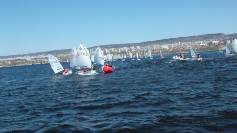 Титла за “Черно море – Бриз” от държавното в клас “Оптимист”