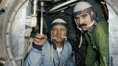 Космонавти от 5 страни идват у нас