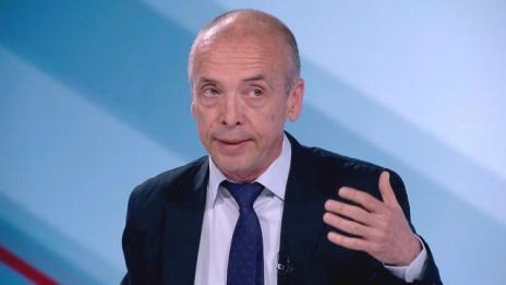 Контра: Няма да се ваксинирам, заяви Мангъров