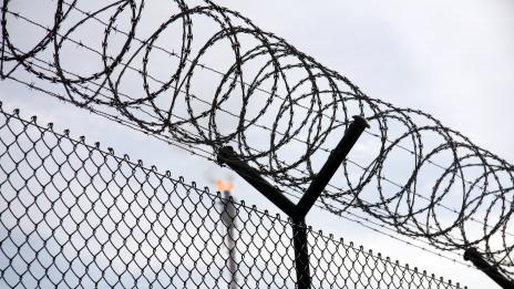 Десетки загинали при бунт в затвор във Венецуела