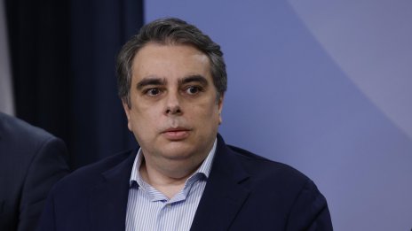 Асен Василев: Радев ни вкара във войната само за два месеца