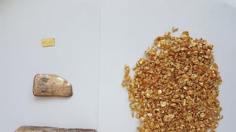 Контрабандно злато за над 100 000 лв. иззеха митничари