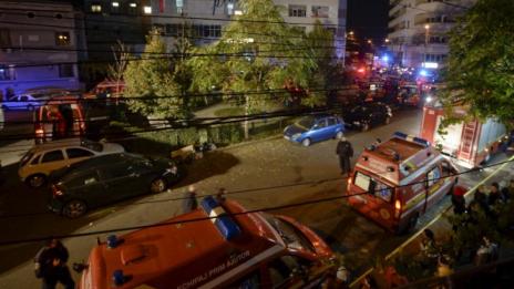 27 души загинаха при пожар в нощен клуб в Букурещ