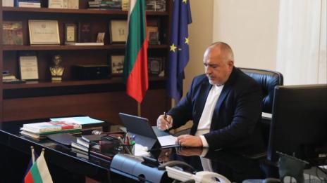 Купуваме 30 000 PCR теста за над $300 000