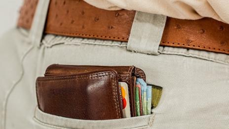 Деца върнаха изгубен портфейл с 350 лева  